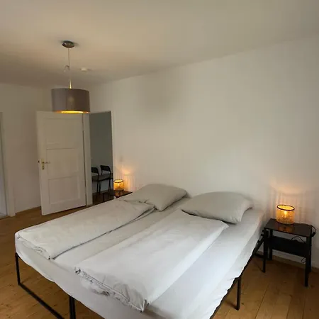 Schöne 3 Zimmerwohnung Altbau, Hochschulnah, Free Parking * Aalen